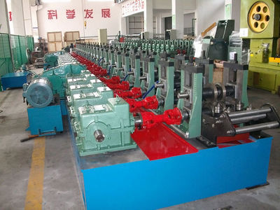 山東瑞孚 專業(yè)研發(fā)黑龍江電纜橋架冷彎機(jī)與成型機(jī)組，賦能高效生產(chǎn)